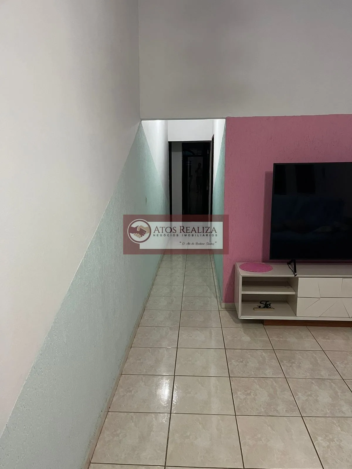 Imagem Casa de 180m² em Jardim das Palmeiras - São Paulo, com 2 dormitórios e 1 suíte por R$ 575.000 para venda e locação