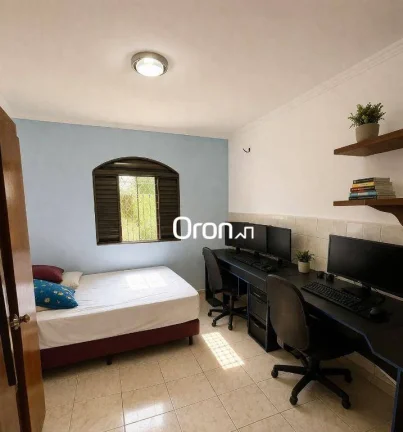 Imagem Casa à venda, 226 m² por R$ 350.000,00 - Jardim Novo Mundo - Goiânia/GO