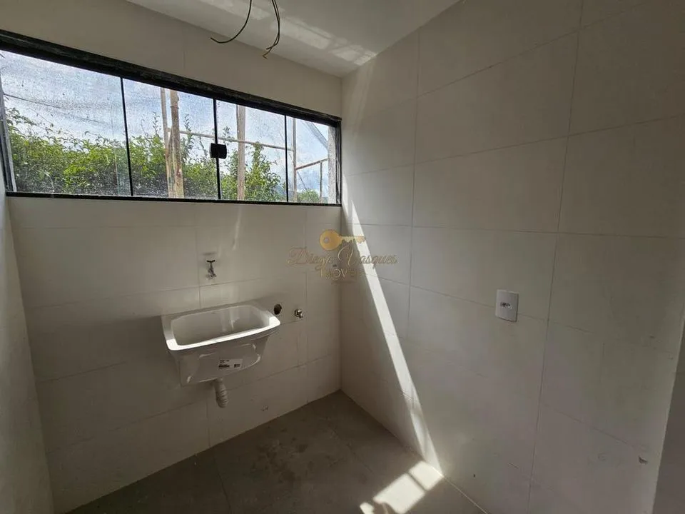 Imagem Casa em Condomínio para Venda em Teresópolis / RJ no bairro Golfe