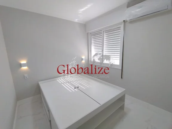 Imagem APARTAMENTO À VENDA DE 2 DORMITÓRIOS, 2 SUÍTES E VAGA DE GARAGEM NO BAIRRO DO BOQUEIRÃO EM SANTOS POR R$ 860.000,00.