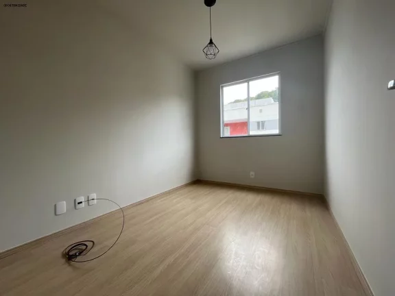 Imagem Apartamento para Venda em Teresópolis, Cascata do Imbuí, 2 dormitórios, 1 banheiro, 1 vaga