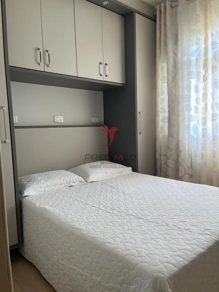 Imagem Apartamento mobiliado, a apenas 100 metros do mar no centro de Balneário Piçarras