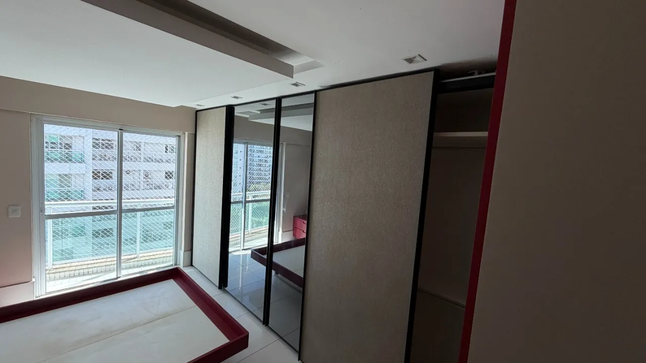 Imagem Excelente apartamento de frente à venda na Barra da Tijuca, dispondo de 157 m² de área construíd...
