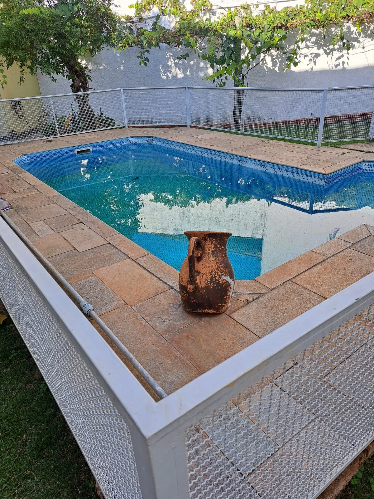 Imagem Lindo Sobrado no Jardim Simus com 2 casas no terreno