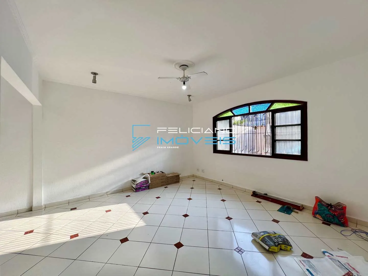 Imagem Casa com 2 quartos, Canto do Forte, Praia Grande - R$ 750 mil, Cod: 5105