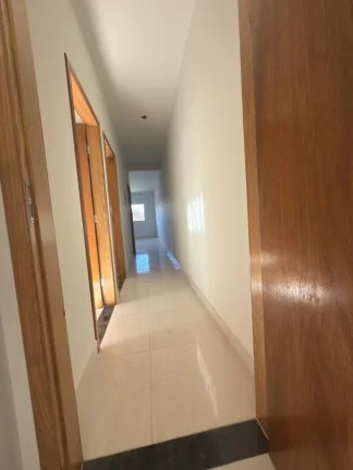 Imagem Alto Padrão para Venda em Sarandi, JARDIM DAS NASÇÕES, 3 dormitórios, 1 banheiro, 3 vagas