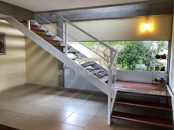 Imagem Casa à venda na Granja Viana com 3 dormitórios e suíte: moderna e integrada