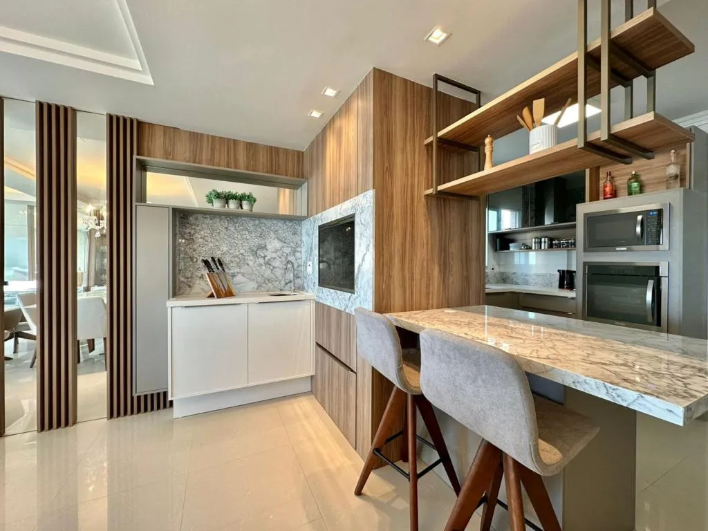 Imagem Apartamento 4 Dormitórios - Bairro Zona Nova