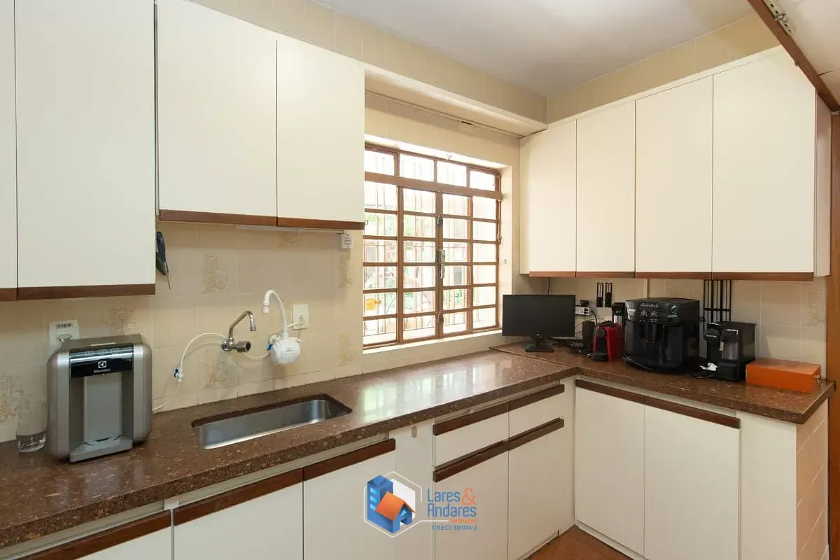 Imagem Casa para venda em Brooklin com 4 quartos, sendo 2 suítes, 493m²
