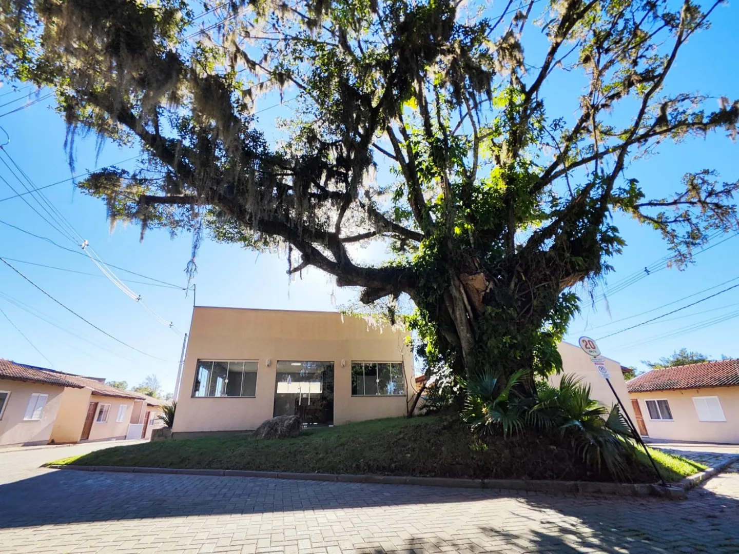 Imagem Casa - Sobrado a venda no Centro de Viamão