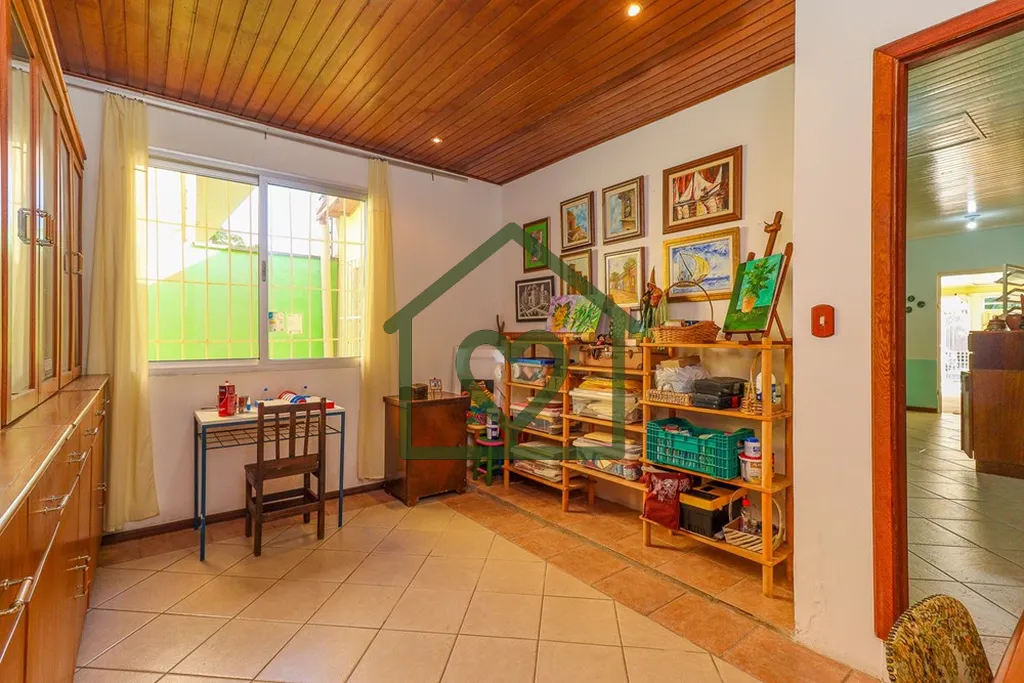 Imagem O Refúgio Perfeito para a Sua Família no Coração do Passo da Areia

Espaço, segurança e a libe...
