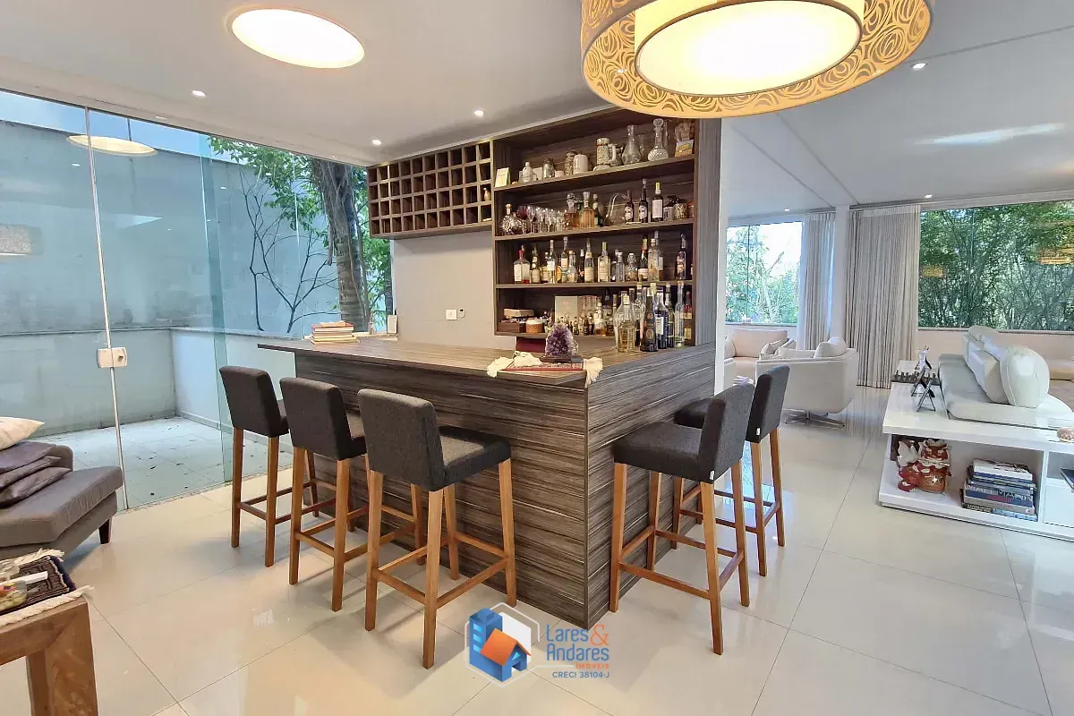 Imagem Casa para venda em Jardim Floresta com 4 quartos, sendo 4 suítes, 617m²