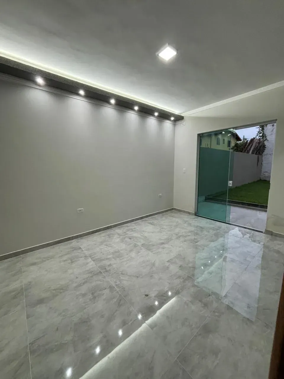 Imagem Casa com 3 Quartos à Venda, 245 m² em Jardim das Gaivotas - Caraguatatuba