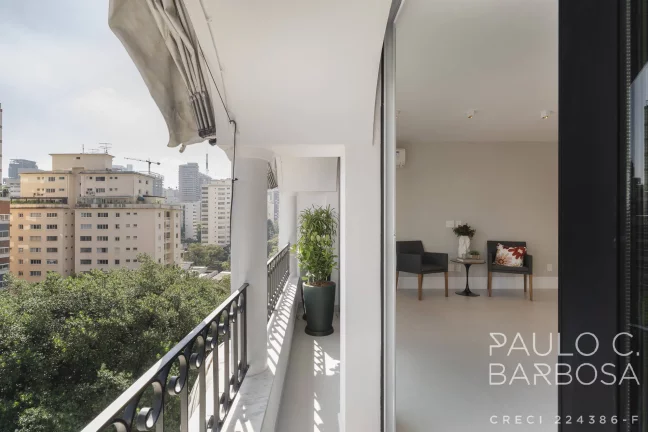 Imagem Jardim América Venda - 3 Suítes - 3 Vagas - 270m² - Reformado