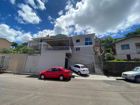 Imagem Casa para Venda em Concórdia, Industriários, 2 dormitórios, 1 banheiro, 2 vagas