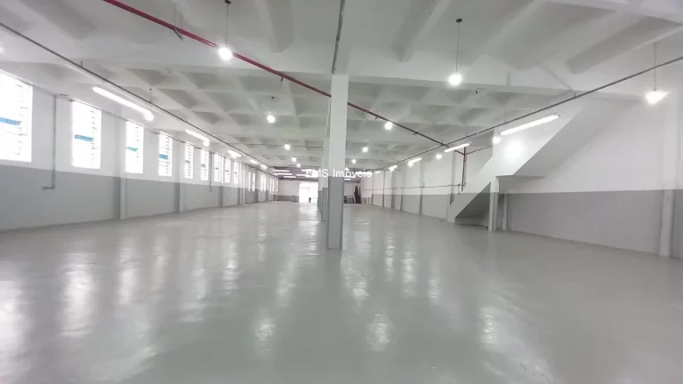 Imagem Galpão Comercial para Locação em São Paulo-SP - Bairro Aricanduva - 1 Sala, 2 Banheiros, 11 Vagas de Garagem, 1.650m² de Área