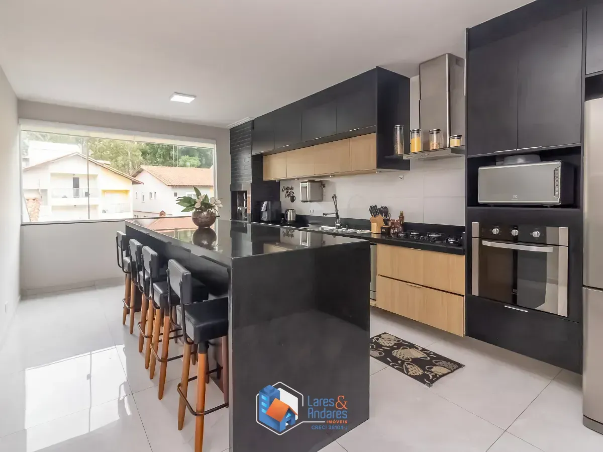 Imagem Sobrado para venda em City Recanto Anastácio com 3 quartos, sendo 3 suítes, 158m²