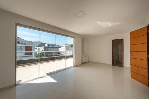 Imagem Casa a Venda no bairro Recreio dos Bandeirantes - Rio de Janeiro, RJ