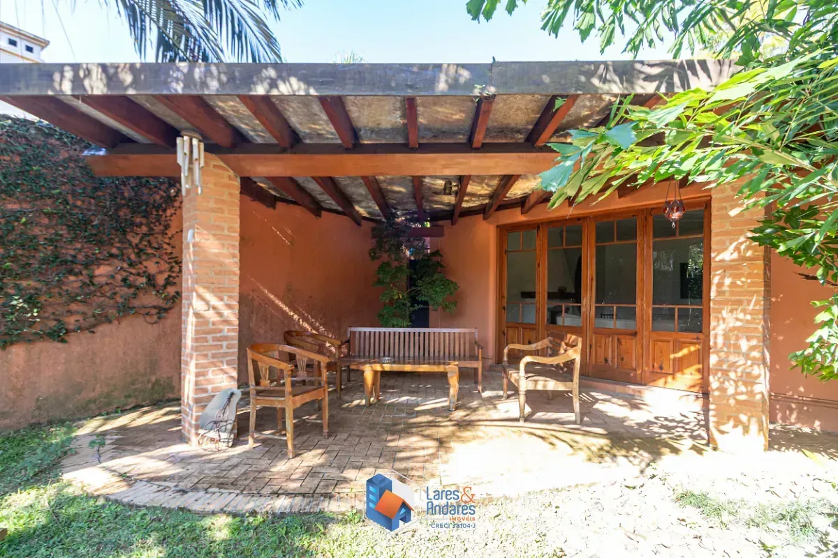 Imagem Casa para venda em Real Parque com 3 quartos, sendo 2 suítes, 309m²