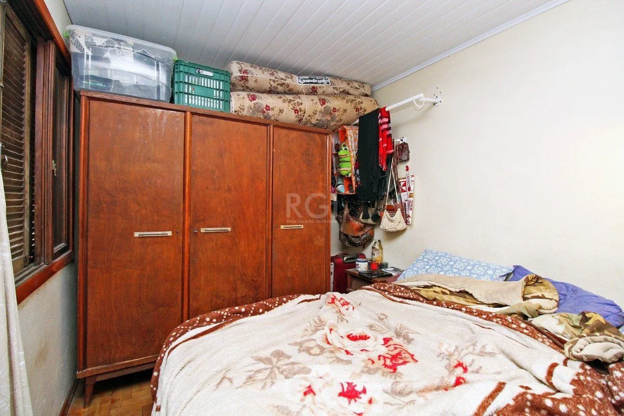 Imagem Casa para Venda - 85m², 2 dormitórios, 1 vaga - Cidade Baixa