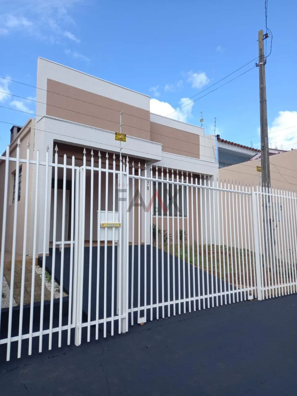 Foto do imóvel Casa à venda próximo ao Parteka Pague menos Morro Alto em Guarapuava-Pr