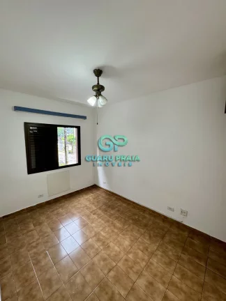 Imagem 2 dormitórios, sala para 2 ambientes com sacada, vaga de garagem
