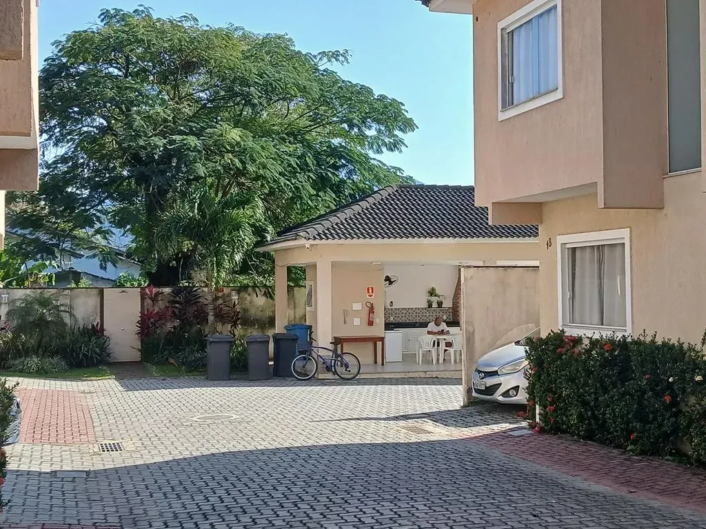 Imagem Casa de Condomínio com 2 Quartos à Venda, 75 metros em Engenho do Mato - Niterói