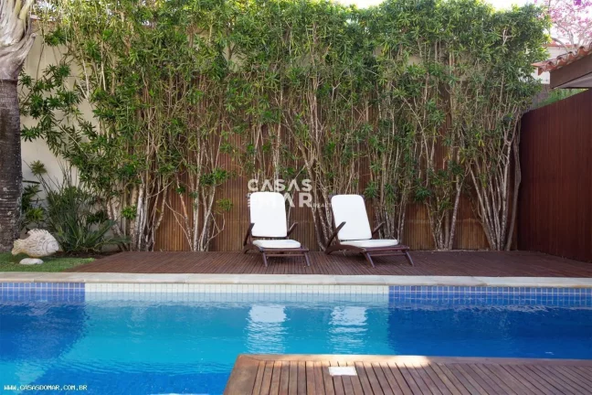 Imagem Casa em Condomínio para Temporada em Armação dos Búzios / RJ no bairro Manguinhos