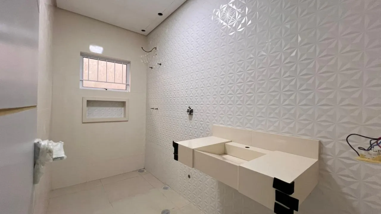 Imagem Casa Nova com 2 Suítes, Varanda e Cozinha com Ilha no Parque Jataí II ? Votorantim/SP