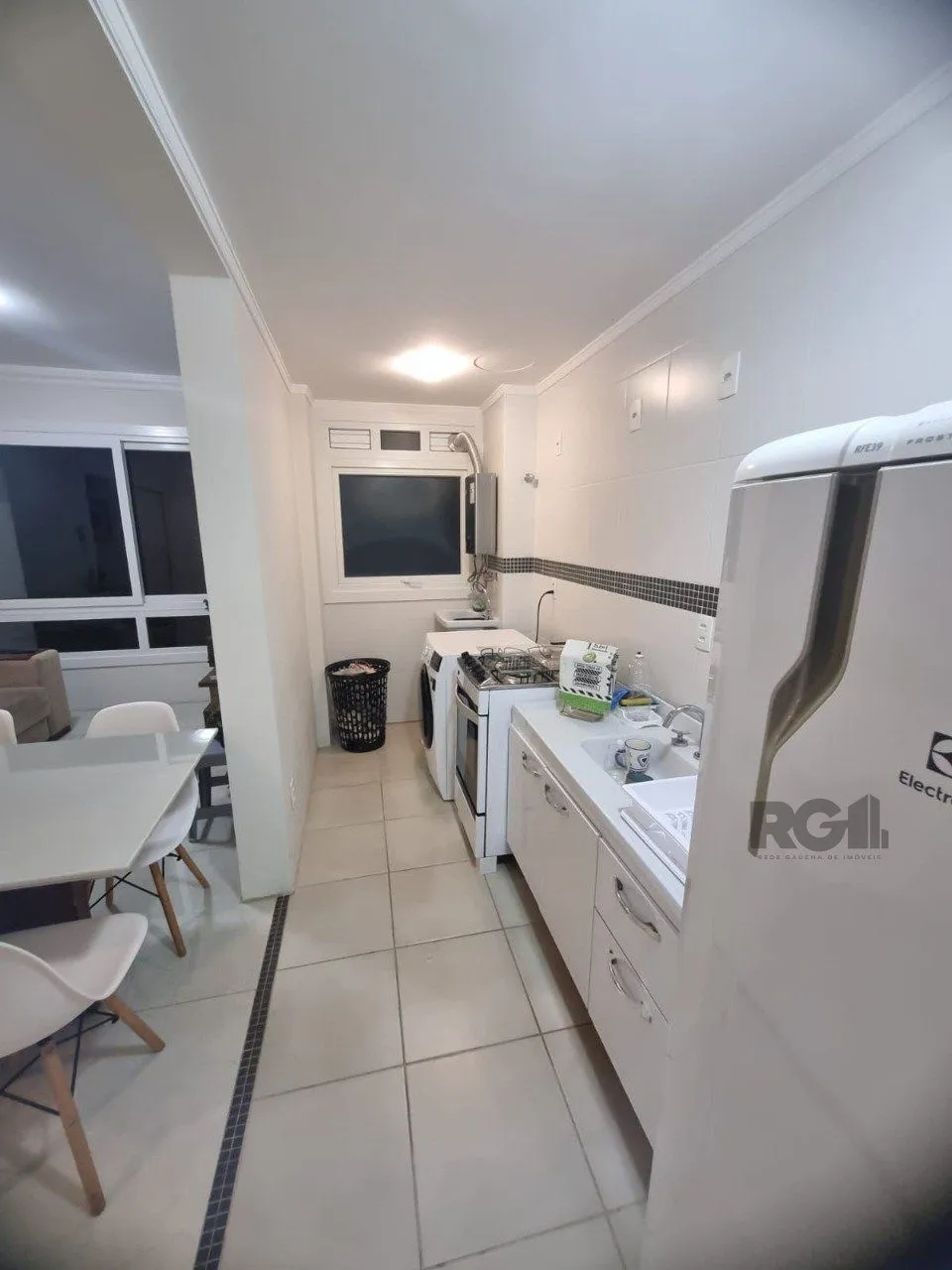 Imagem VENDA DE APARTAMENTO DE01 SUÍTE, INFRA E 02 VAGAS DE GARAGEM - SANTO ANTONIO
