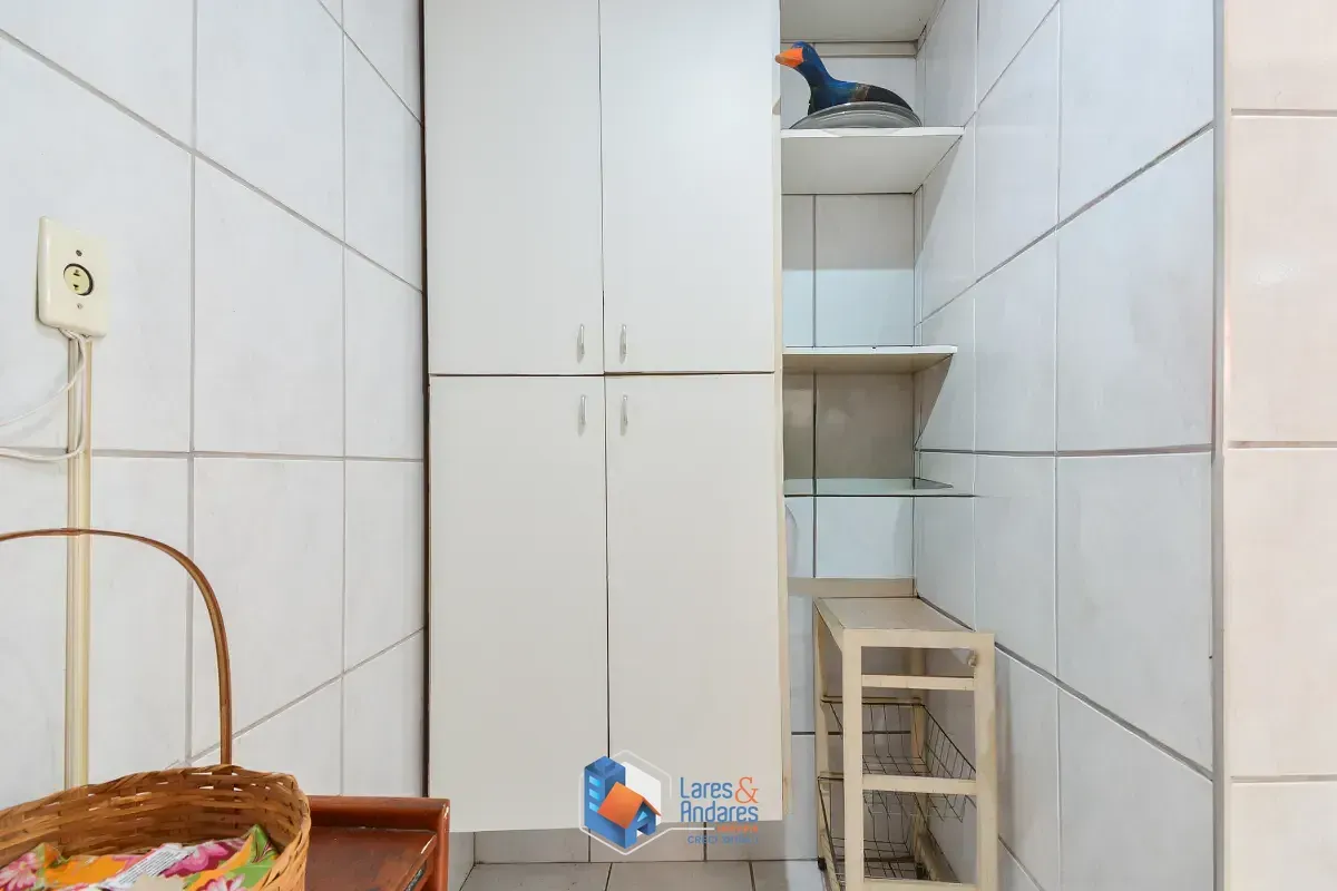 Imagem Casa de vila para venda em Cambuci com 3 quartos, sendo 3 suítes, 200m²