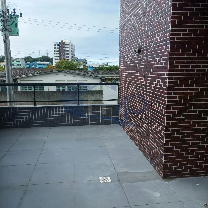 Imagem Apartamento de 2 Dormitorios com Terraço a Venda no Centro de Torres/RS