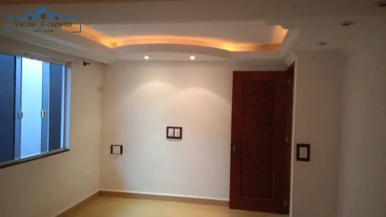 Imagem Casa Residencial à venda na região central de Foz do Iguaçu PR