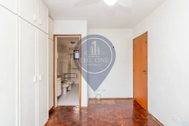 Imagem Imperdível oportunidade: Apartamento à venda em São Paulo-SP, Vila Mariana - 3 quartos, 1 suíte, 2 salas, 3 banheiros, 2 vagas de garagem, 81,00 m² de área.