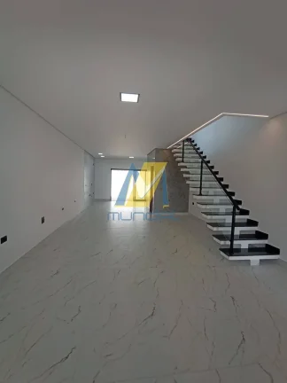 Imagem Sobrado Moderno com 3 Dormitórios e 4 Vagas à Venda em Santo André