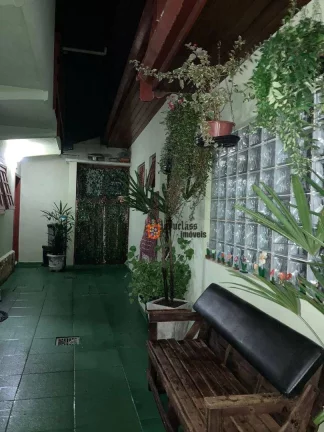 Imagem Sobrado com 4 dormitórios à venda, 259 m² por R$ 1.200.000,00 - Jardim Guararema - Campos do Jordão/SP