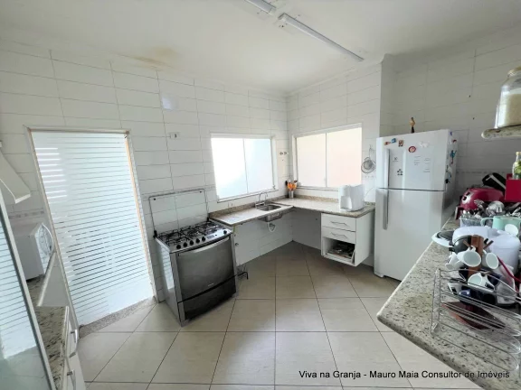 Imagem Casa em Condomínio referência - Petit Village - Cotia/SP R$ 2.100.000