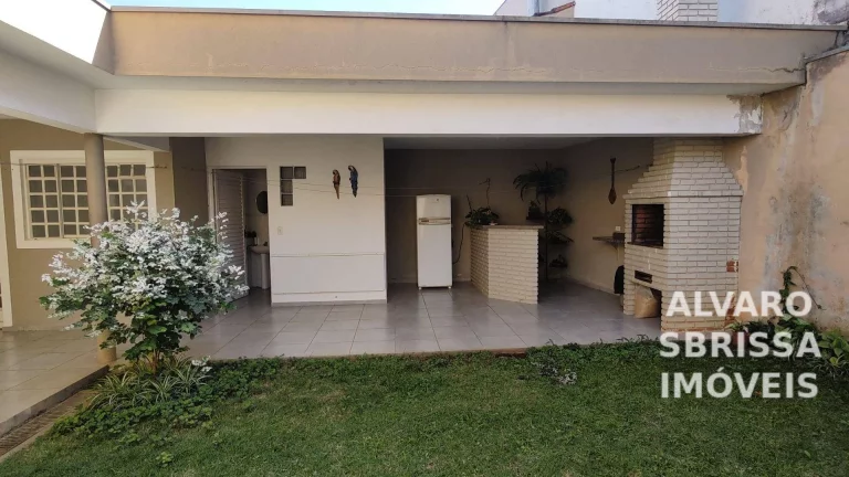 Imagem Casa térrea no Bairro Brasil em Itu, com 4 dormitórios. local nobre, at:315m2 ac:250m2