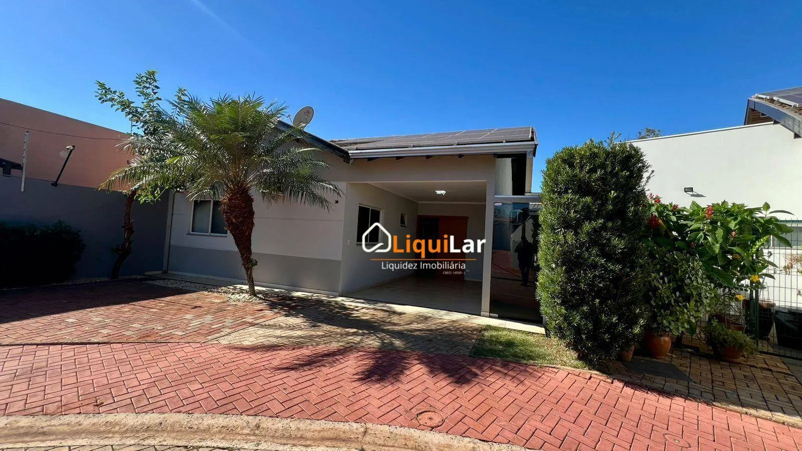 Imagem Casa Térrea à Venda no Condomínio Villa de Espanha com Suíte, Varanda Gourmet e Energia Fotovoltaica