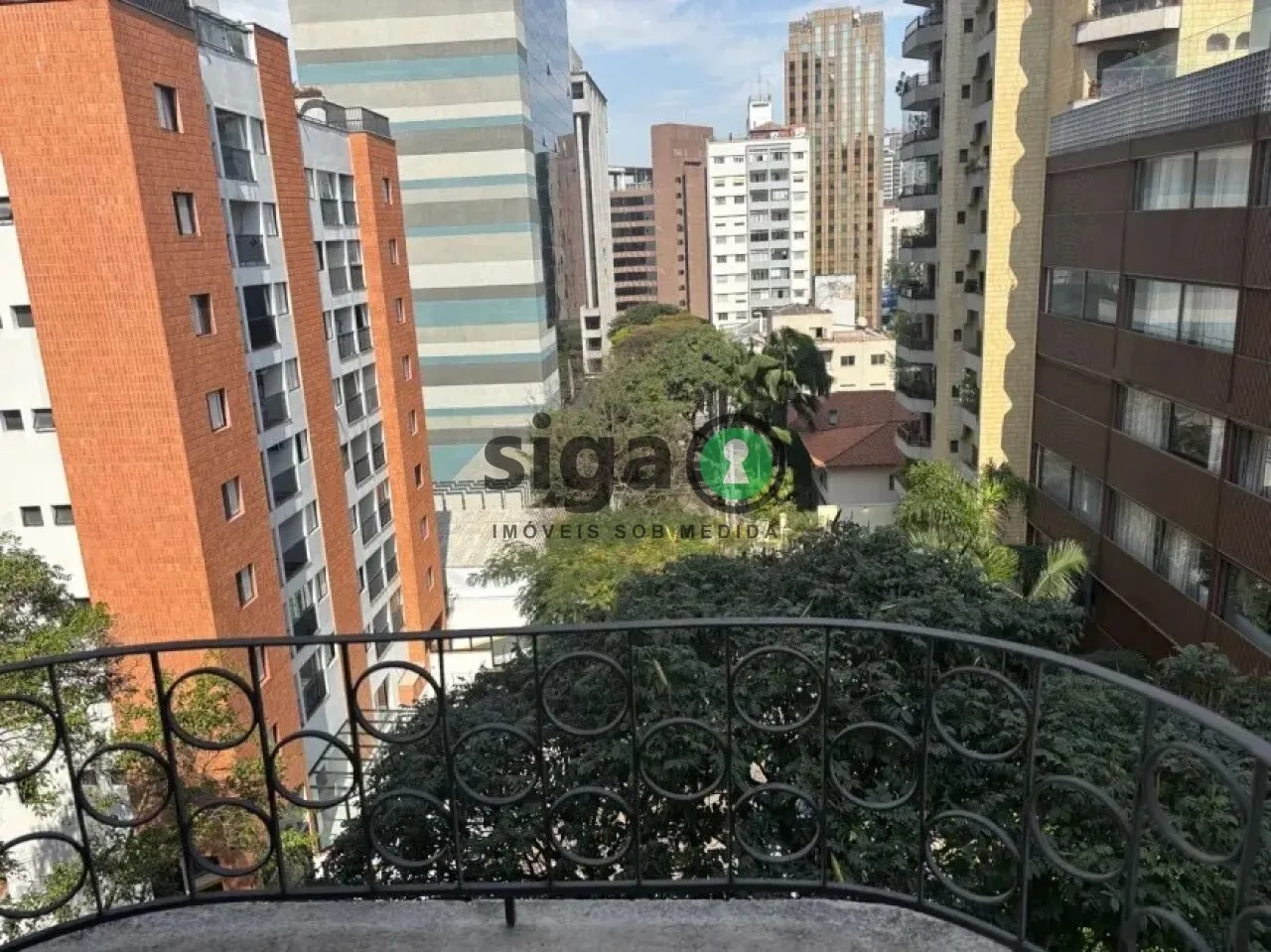 Imagem Apartamento mobiliado no coração do Itaim - 50 m², 1 dormitório, 1 vaga - São Paulo/SP