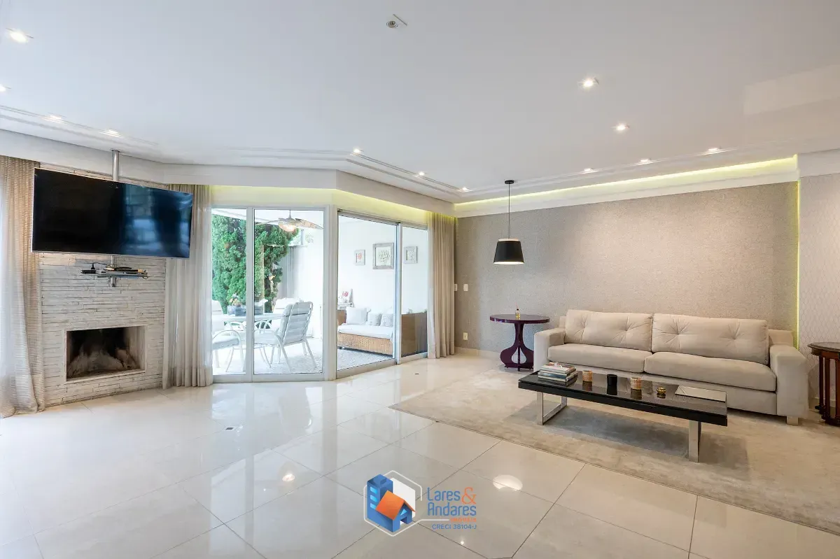 Imagem Casa no condomínio América para venda com 4 quartos, sendo 4 suítes, 383m²