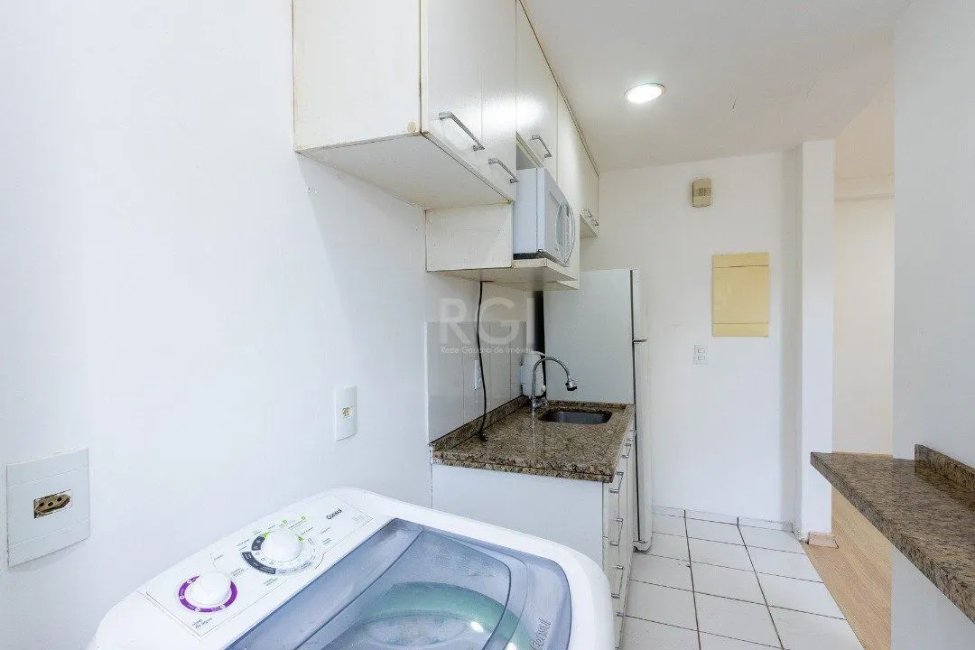 Imagem Apartamento com 03 dormitórios com infraestrutura completa semi mobiliado