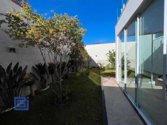 Imagem Casa com 3 dormitórios à venda, 255 m² por R$ 2.000.000,00 - Residencial dos Ipes - Socorro/SP