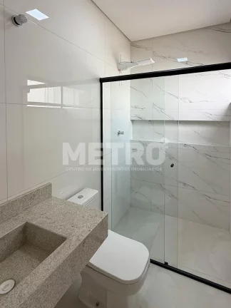 Imagem Casa à venda no Lot. Recife com 3 quartos, sendo 2 suítes, gourmet, PETROLINA