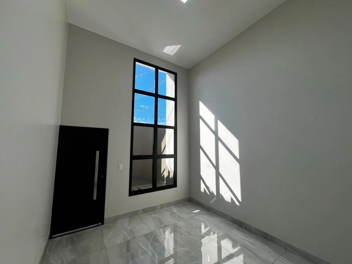 Imagem Casa com 3 dormitórios à venda, 201 m² por R$ 750.000,00 - Afonso Queiroz - Patos de Minas/MG