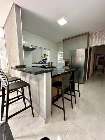 Imagem Casa à venda 2 Quartos, 1 Suite, 2 Vagas, 200M², Parque das Palmeiras, Pindamonhangaba - SP
