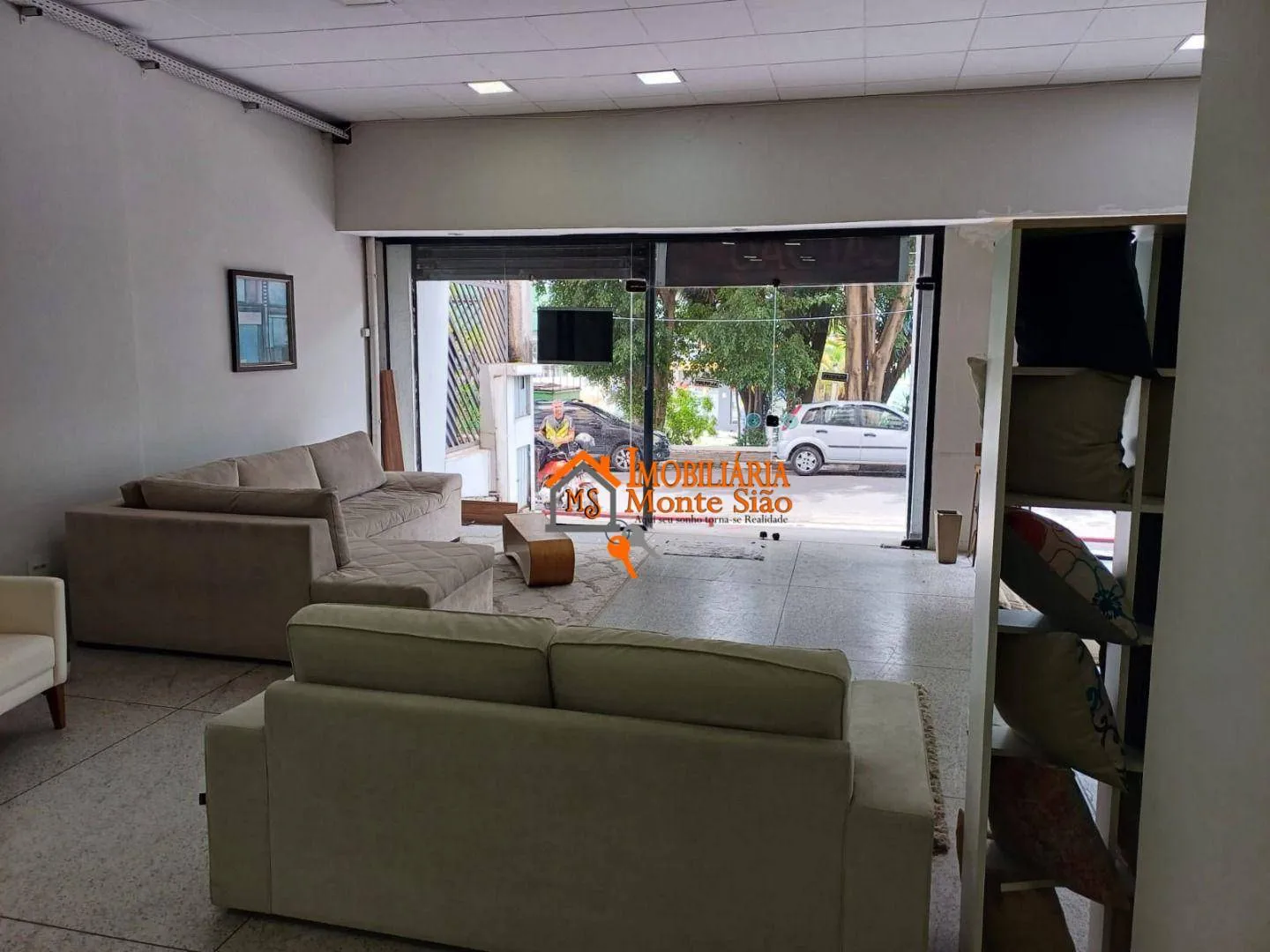 Imagem Salão à venda, 200 m² por R$ 1.500.000,00 - Vila Galvão - Guarulhos/SP