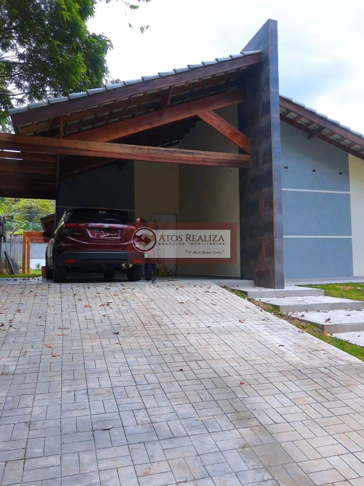 Imagem Compre Casa térrea em Cond. Fechado em Tijuco Preto - Cotia