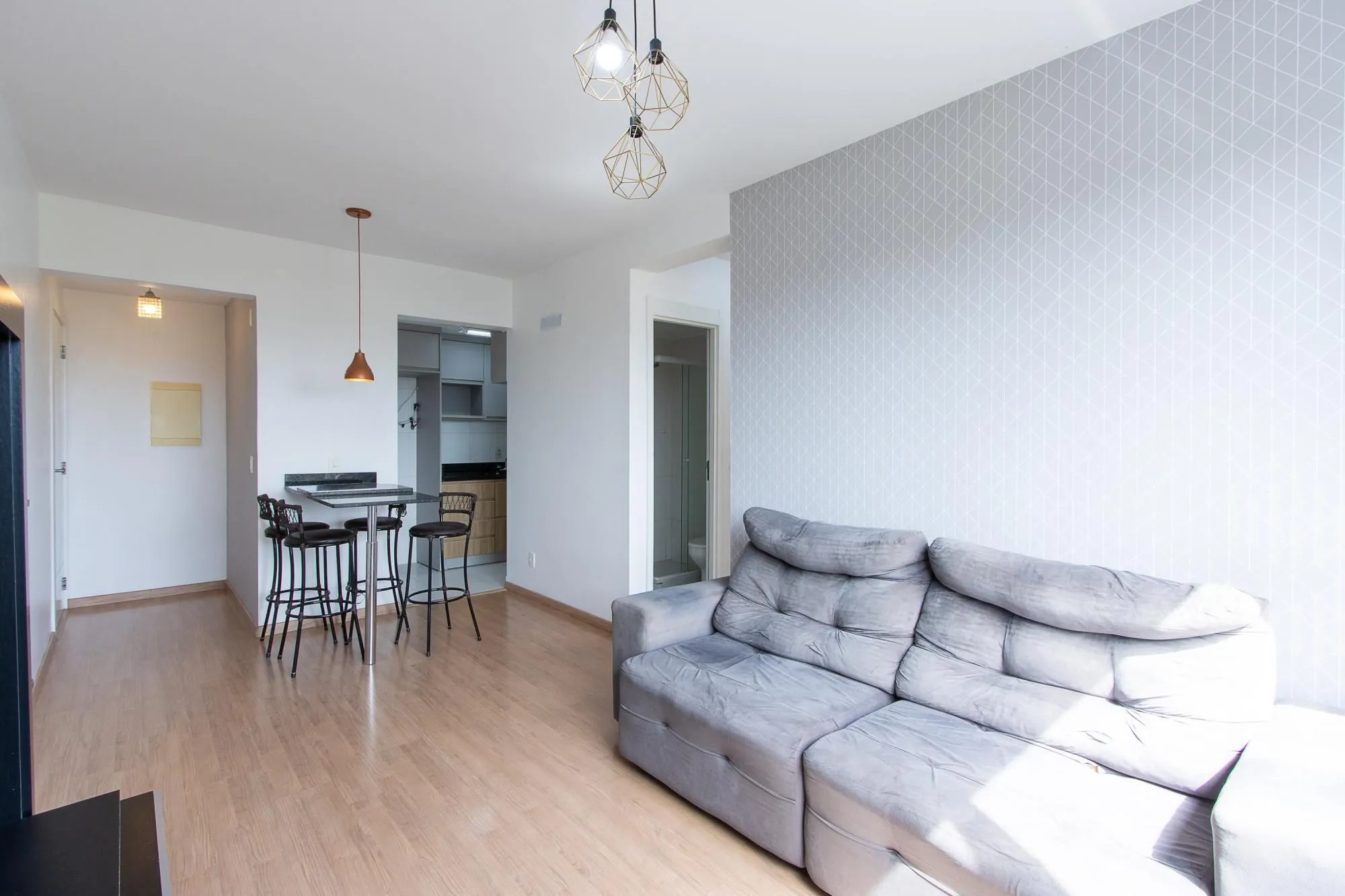 Imagem Apartamento de 2 dormitórios com suíte, churrasqueira e infraestrutura completa na Zona Sul de Porto Alegre.