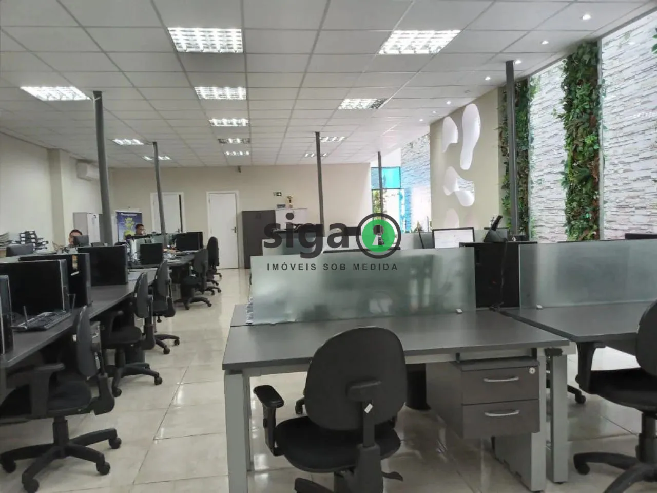 Imagem Excelente Oportunidade de Prédio comercial em Região Nobre